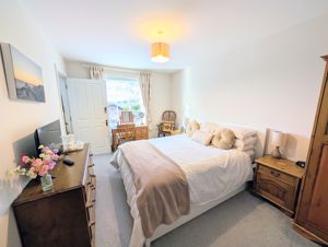 Photo 21- click for photo gallery